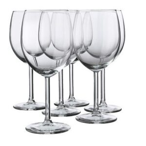 kieliszek do wina czerwonego